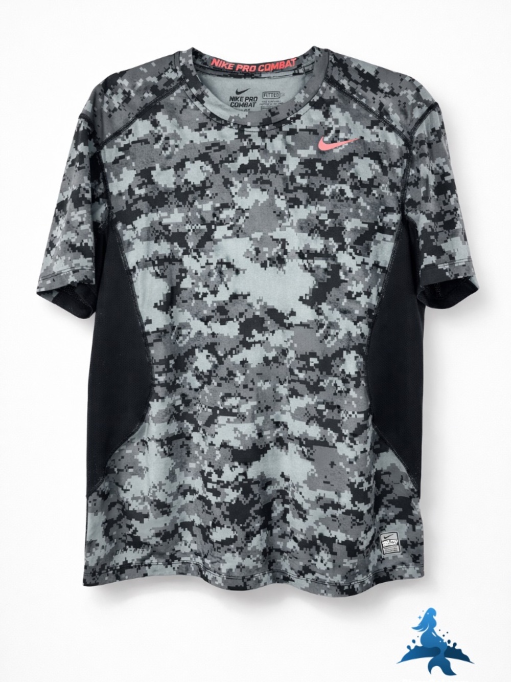 1290 Nike Pro Combat Dri-FIT Fitted Training Shirt – L – Gray Digital Camo